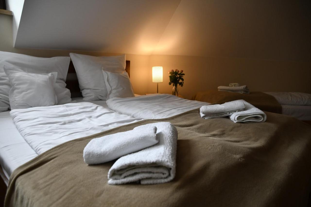 Bed and Breakfast Gosciniec Pod Lubomirem Weglowka  Экстерьер фото