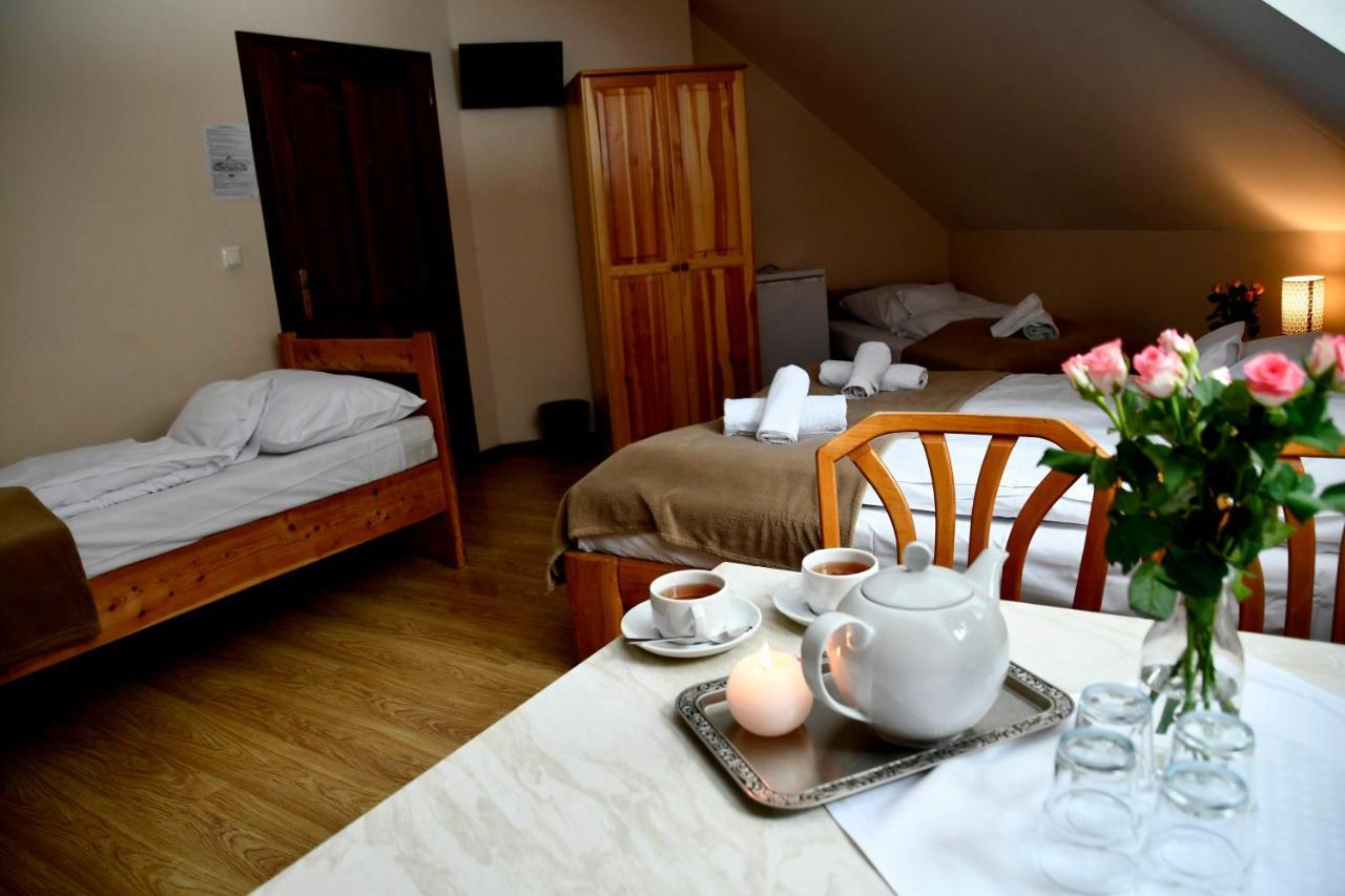 Bed and Breakfast Gosciniec Pod Lubomirem Weglowka  Экстерьер фото