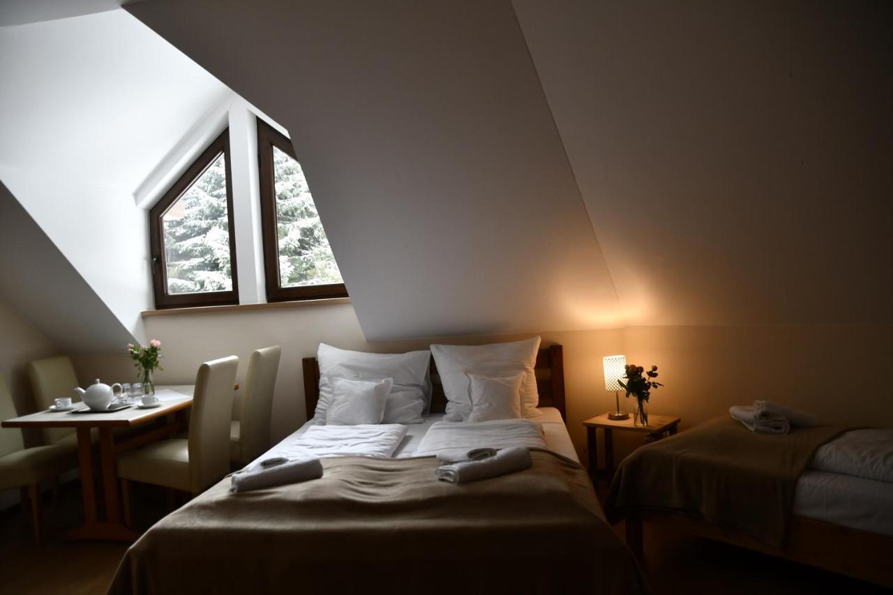 Bed and Breakfast Gosciniec Pod Lubomirem Weglowka  Экстерьер фото