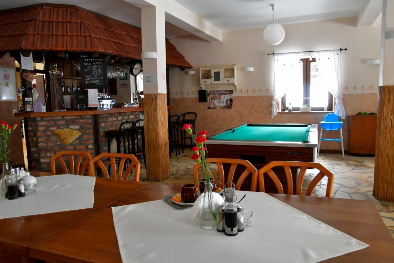 Bed and Breakfast Gosciniec Pod Lubomirem Weglowka  Экстерьер фото