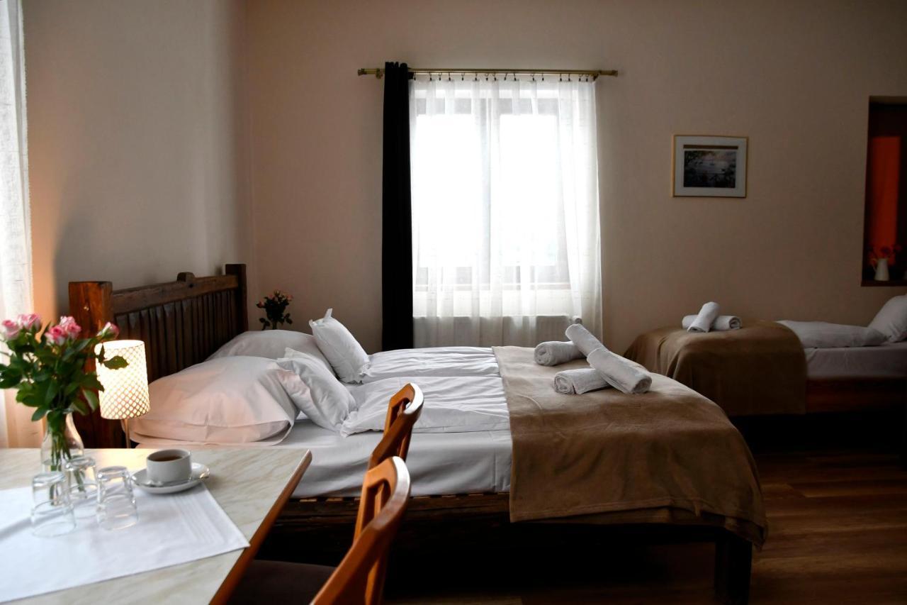 Bed and Breakfast Gosciniec Pod Lubomirem Weglowka  Экстерьер фото