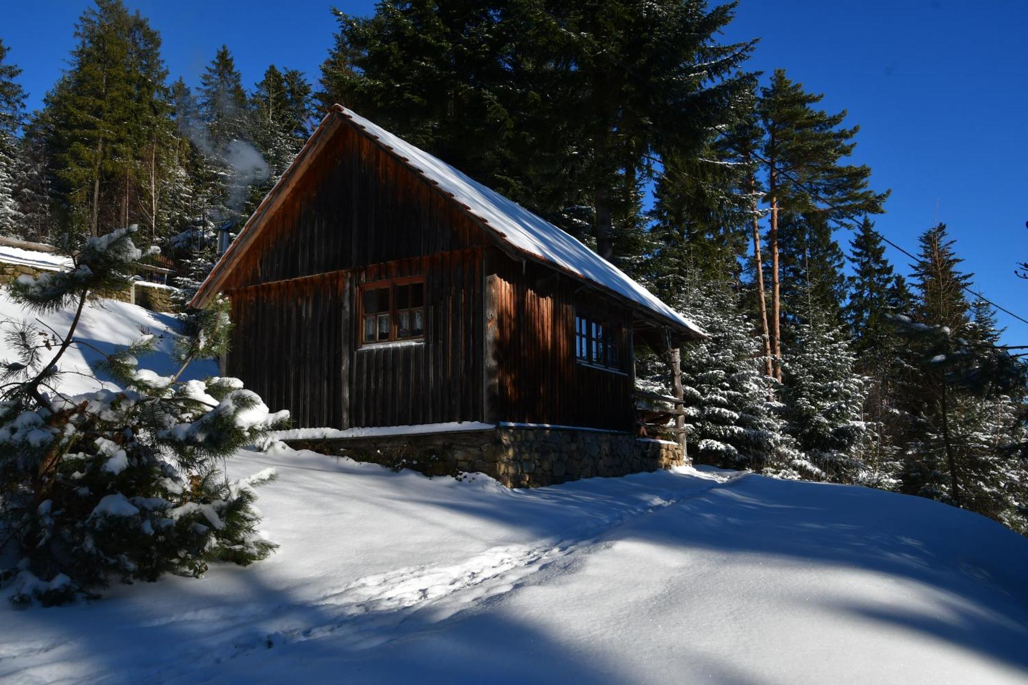 Bed and Breakfast Gosciniec Pod Lubomirem Weglowka  Экстерьер фото
