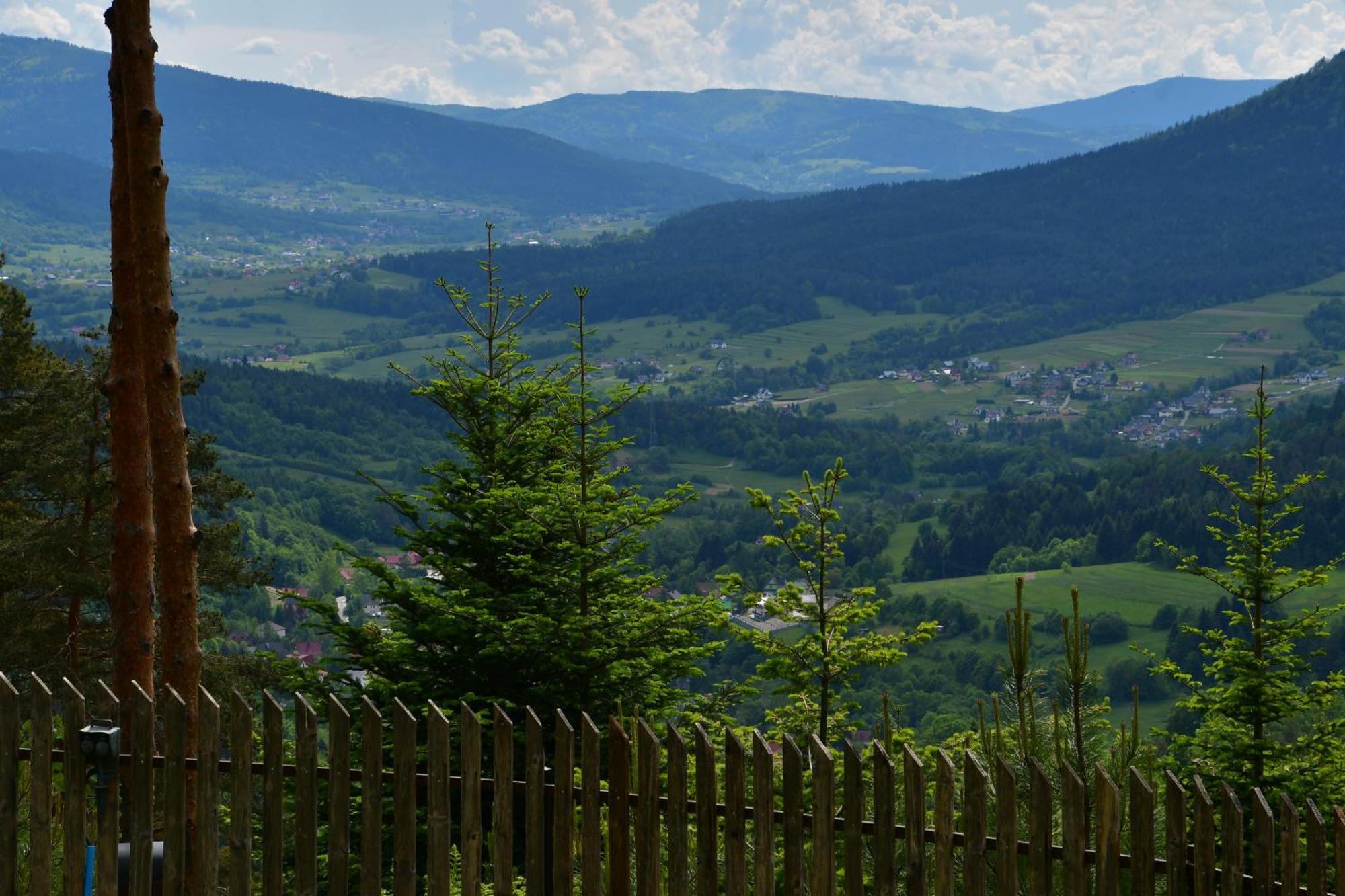Bed and Breakfast Gosciniec Pod Lubomirem Weglowka  Экстерьер фото